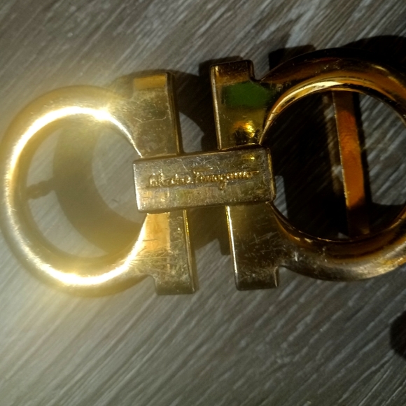 Salvatore Ferragamo belt buckle
